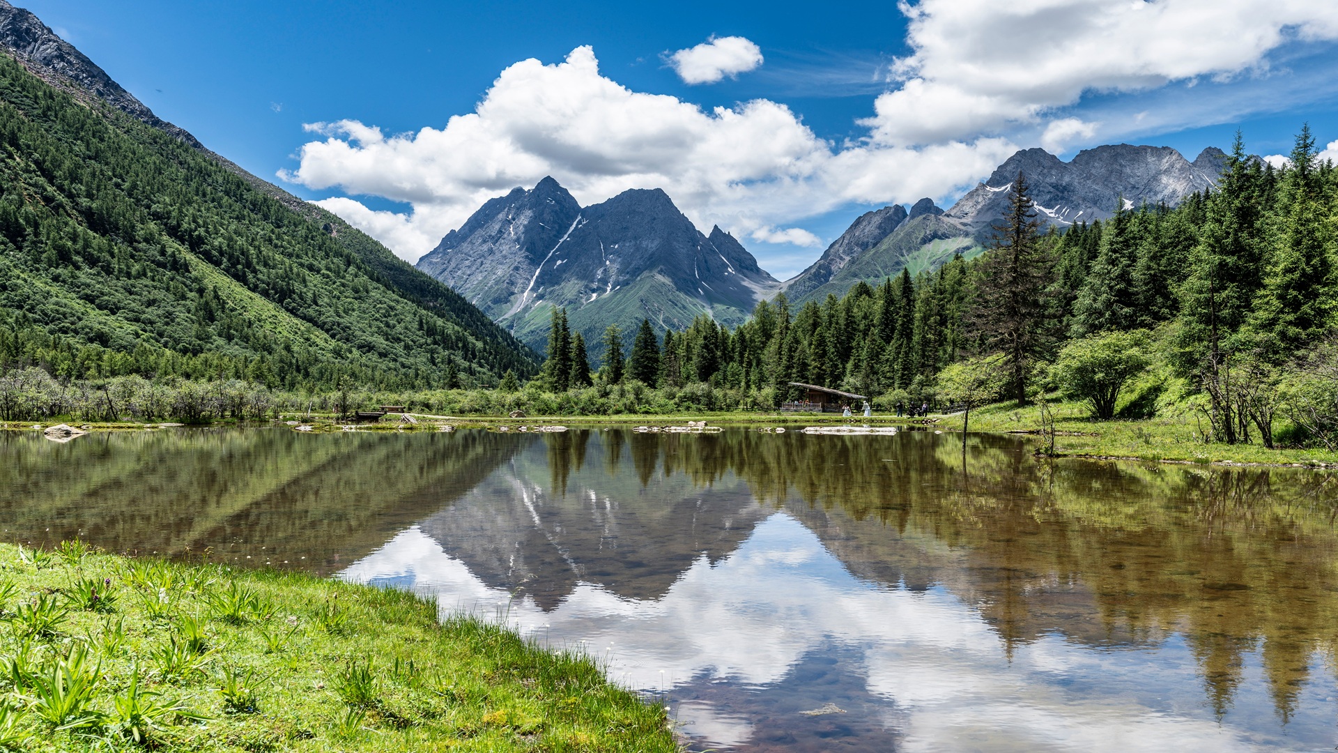 product-9d/7n-leisure-panoramic-sichuan,-jiuzhaigou-&-dagu-glacier-banner