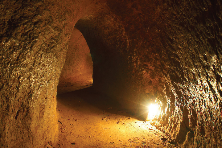 product-6d/5n-best-deal-vietnam-da-nang-ba-na-hills-&-cu-chi-tunnel-banner