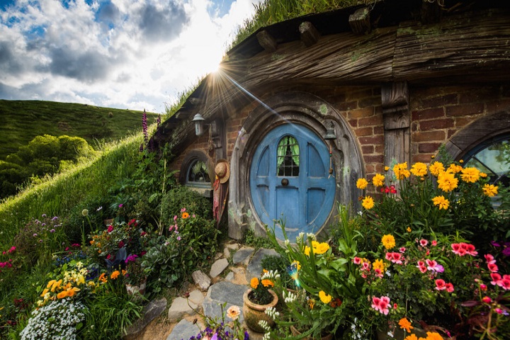 product-10d/8n-wita-beautiful-new-zealand,-hobbiton-&-nomad-safari-banner