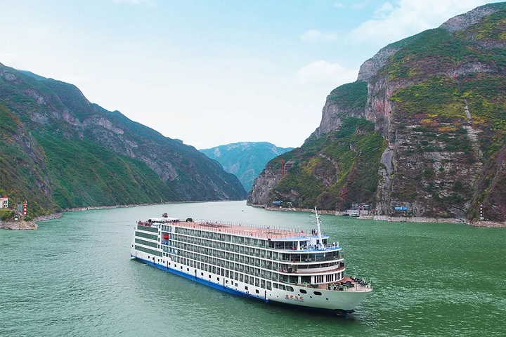 product-12d/10n-rotama-china-yangtze-cruise-&-zhangjiajie-banner